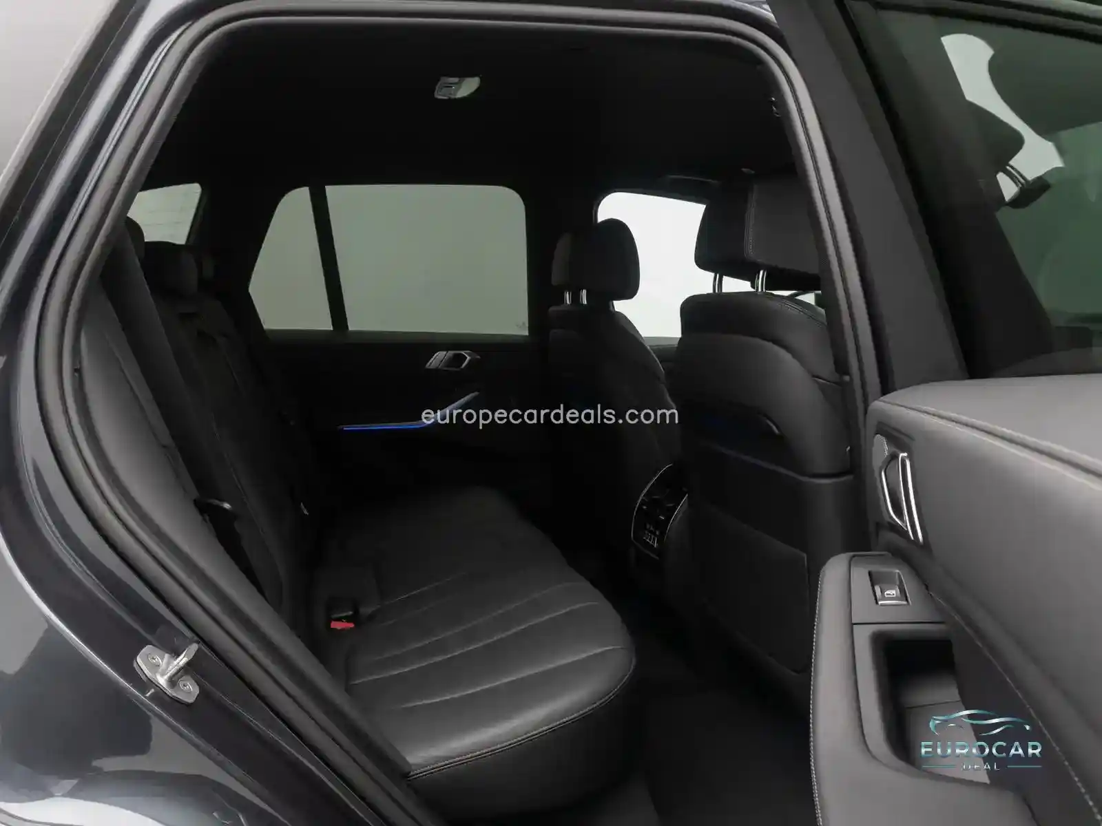 BMW X5 M50