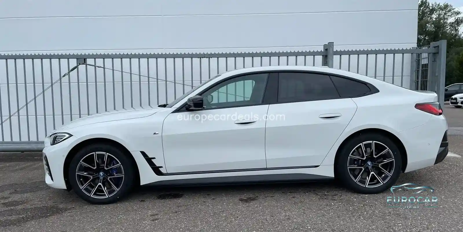 BMW i4