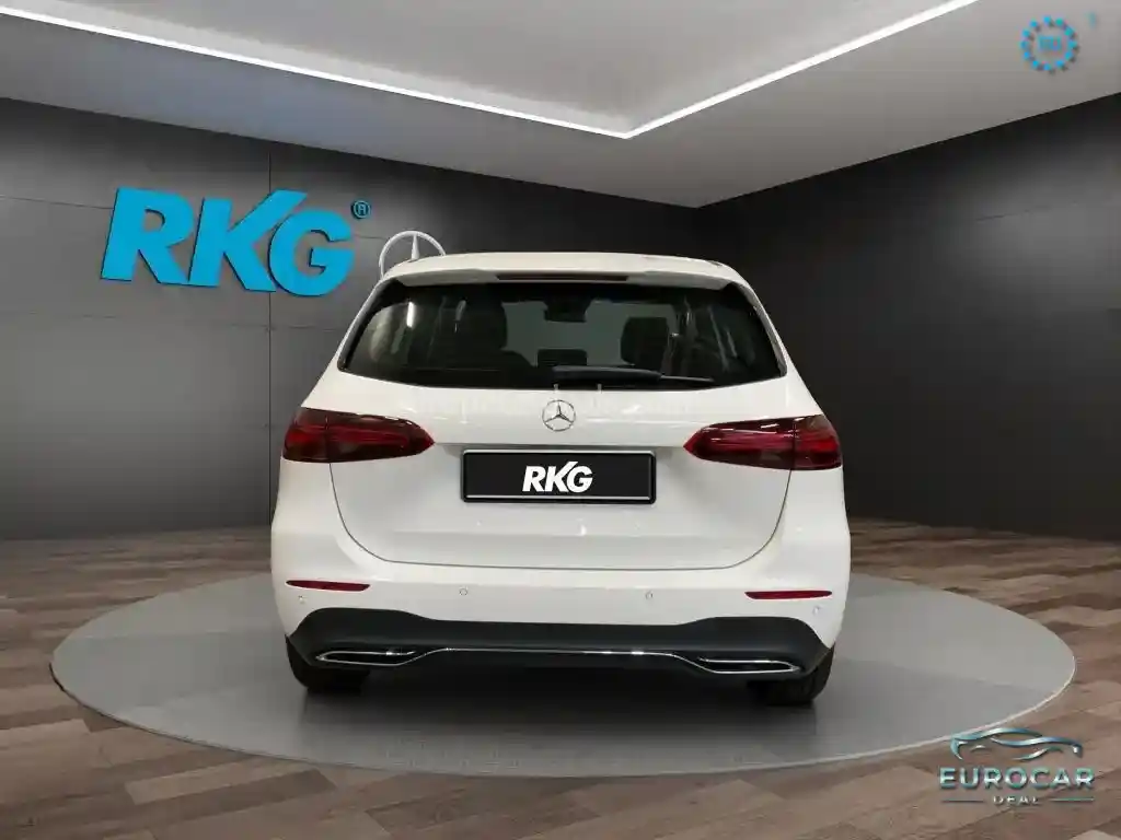 Mercedes-Benz B 200