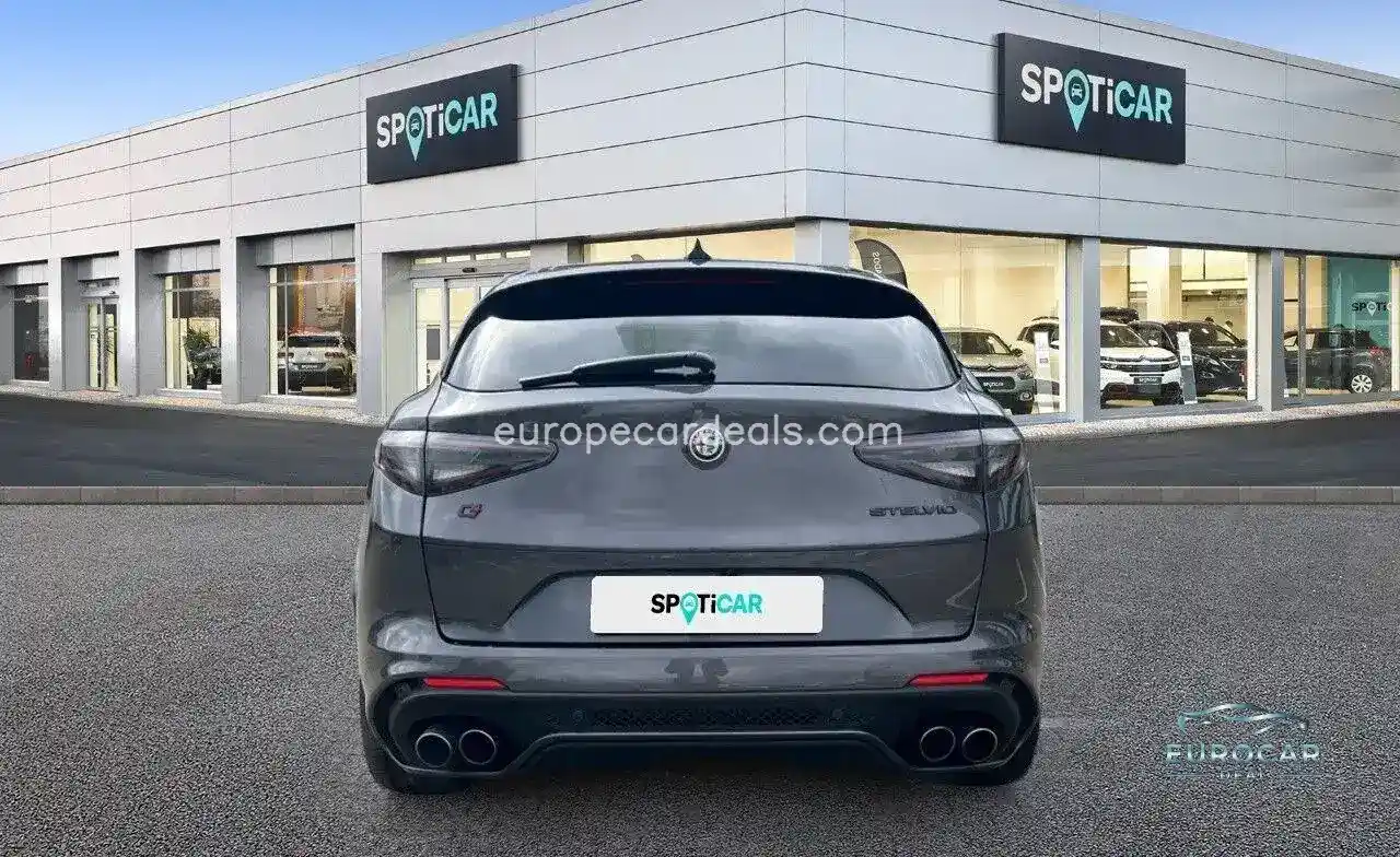 Alfa Romeo Stelvio