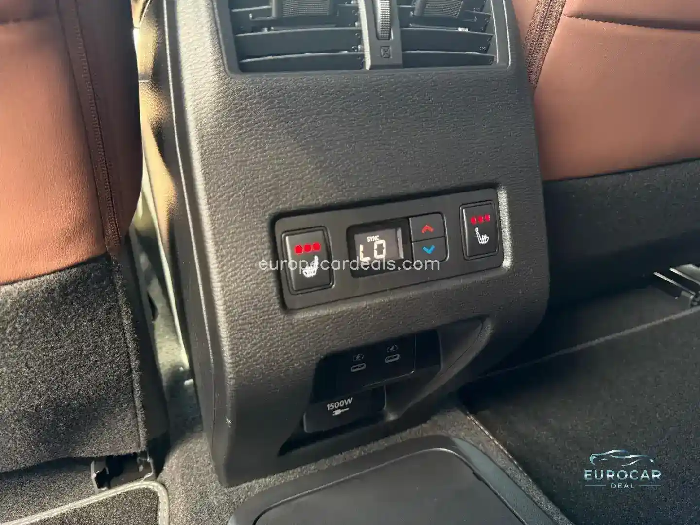 Mitsubishi Plug-in Hybrid Outlander