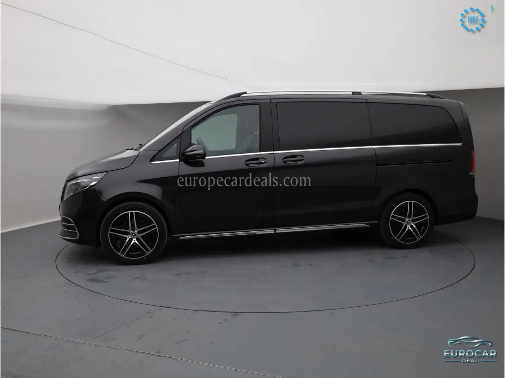 Mercedes-Benz V 220