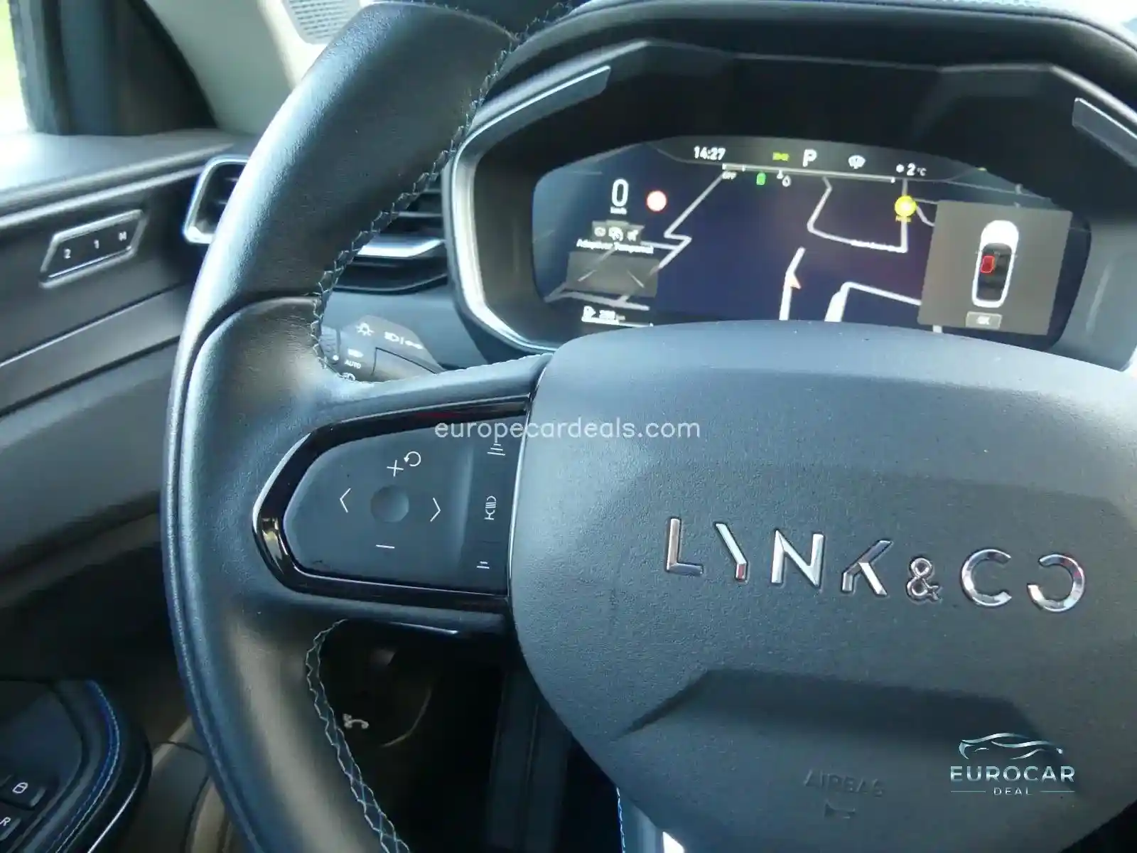 Lynk&Co 01