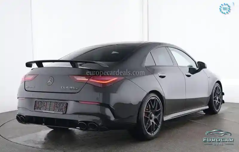 Mercedes-Benz CLA 45 AMG