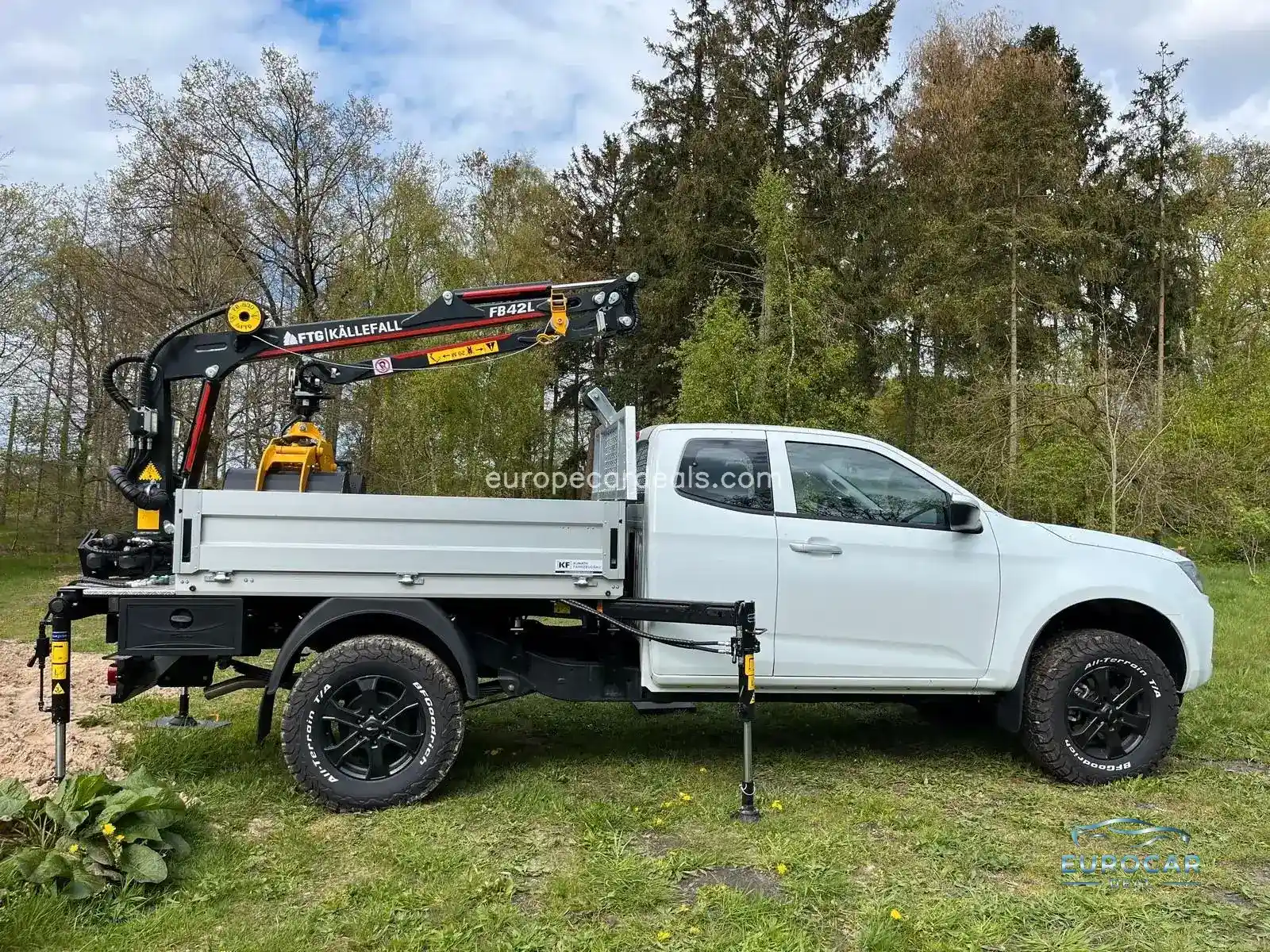 Space Cab LS AT BIG-MAX Forstkran Greifer