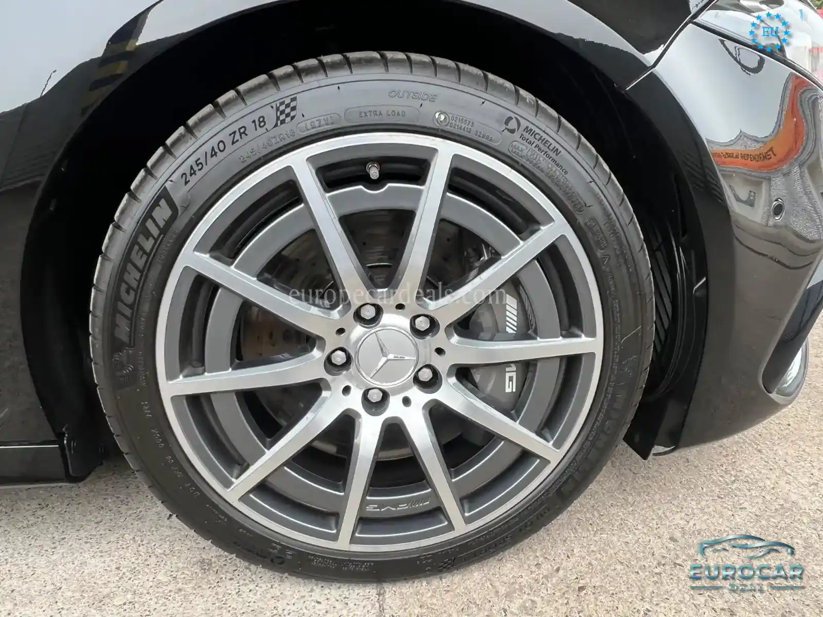 Mercedes-Benz A 45 AMG