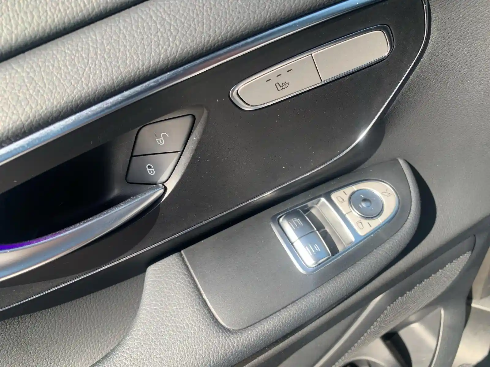 Mercedes-Benz V 250