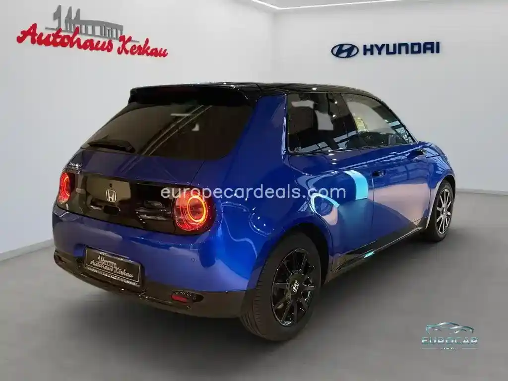 Honda e