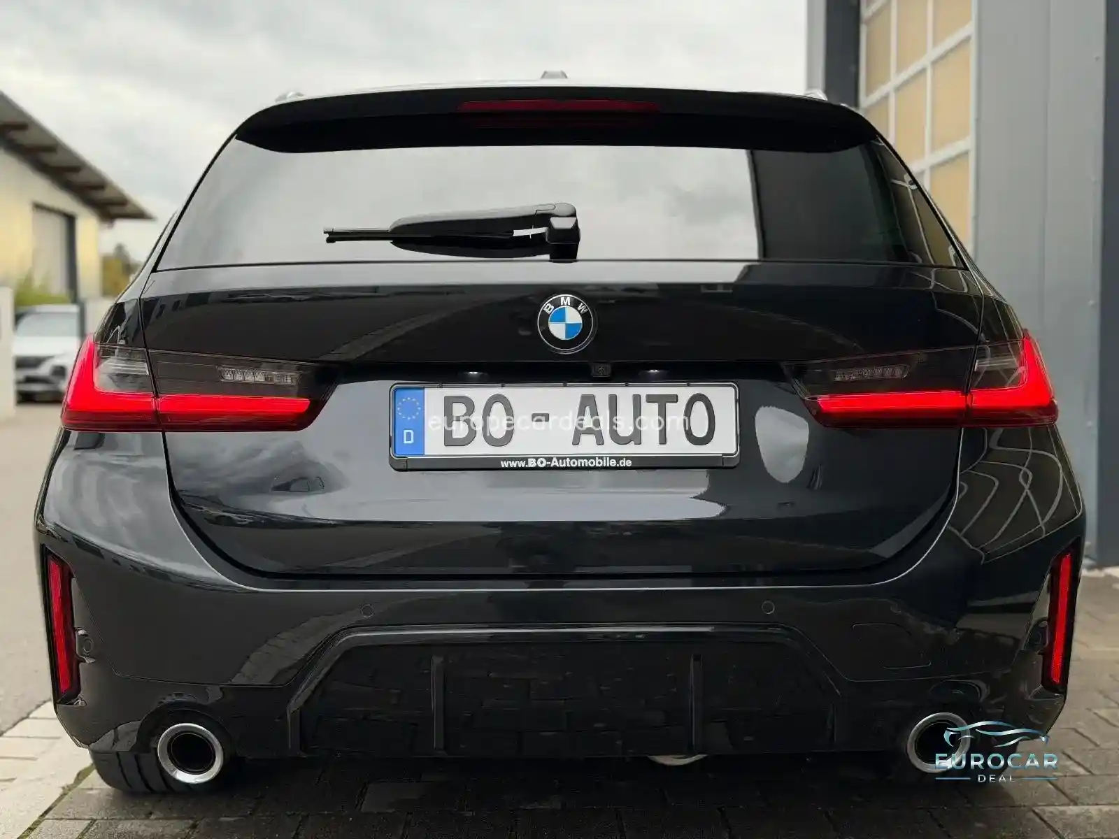 BMW 320