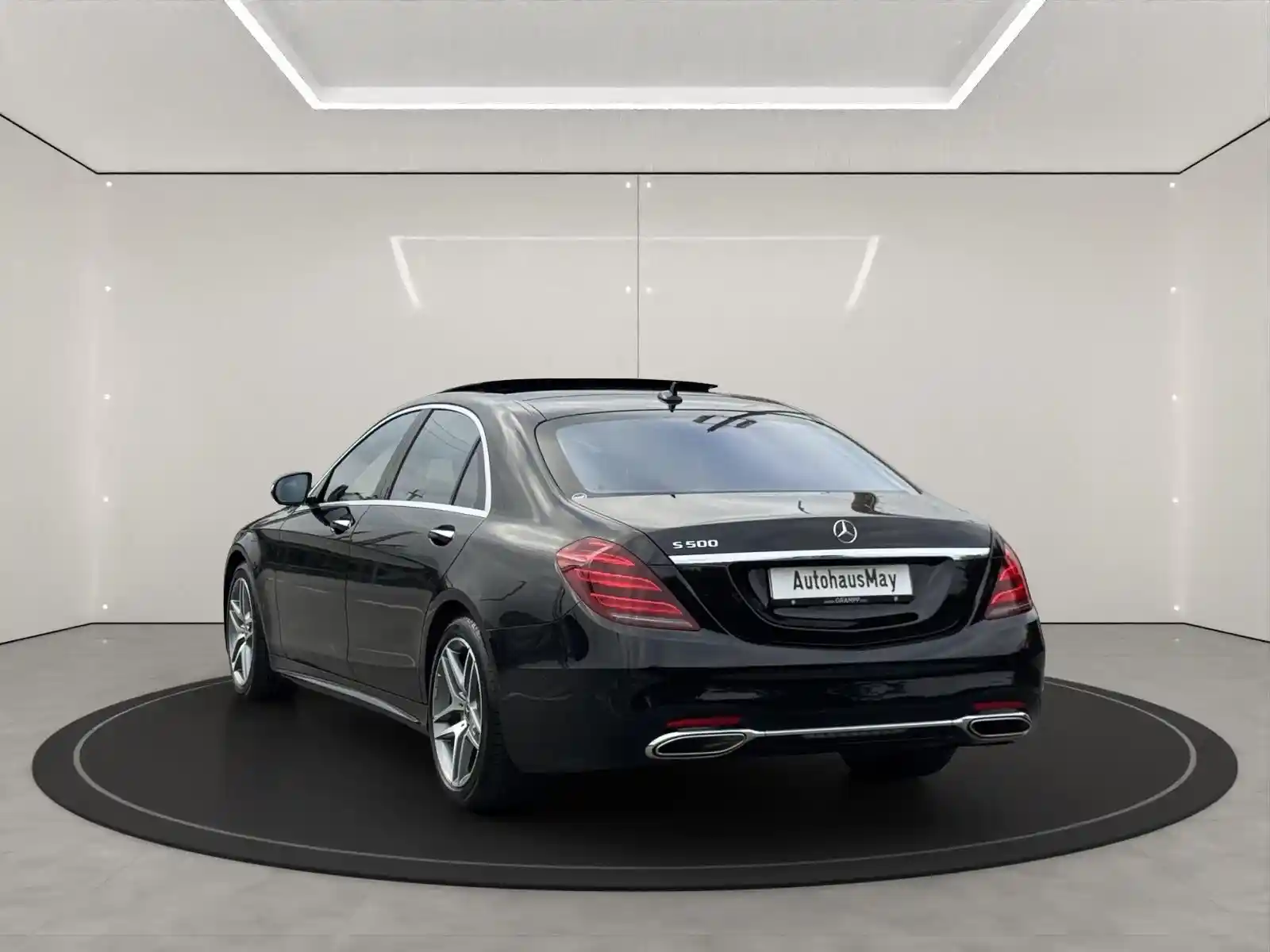 Mercedes-Benz S 500