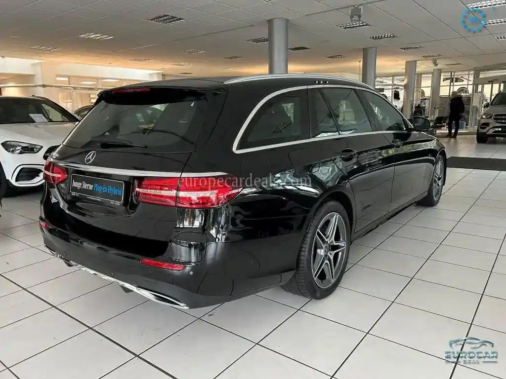 Mercedes-Benz E 300