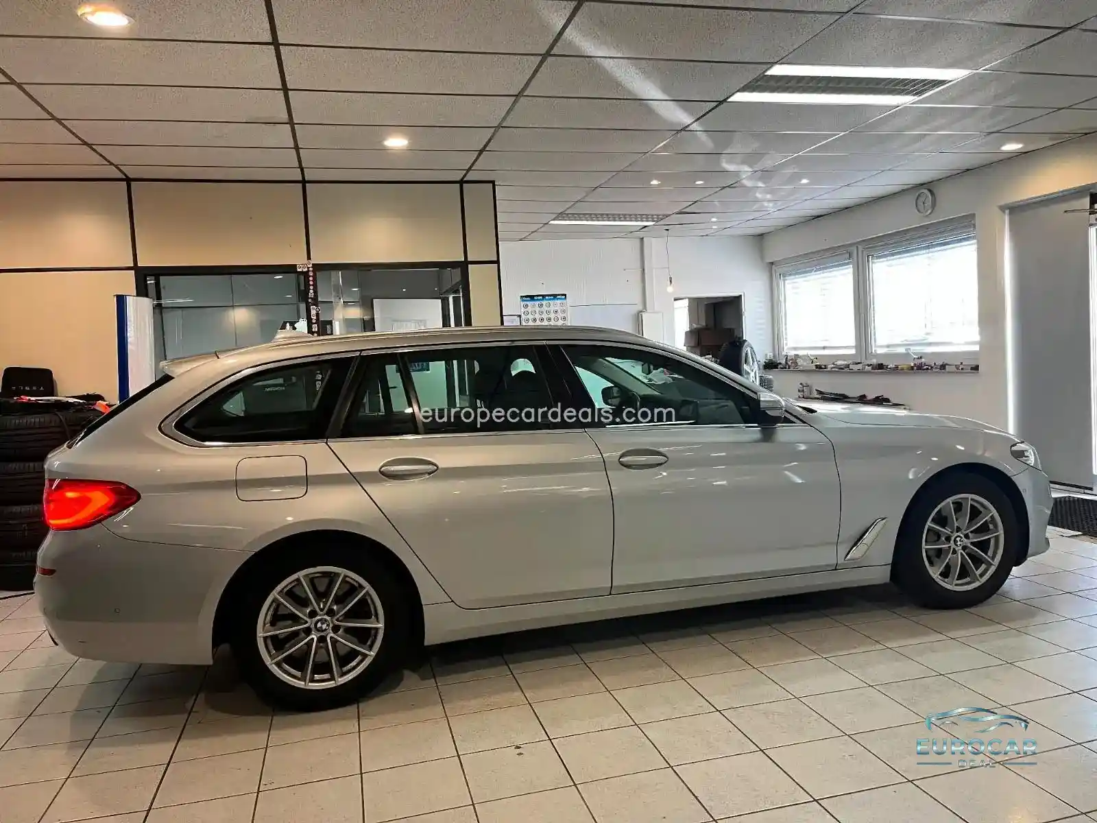 BMW 530