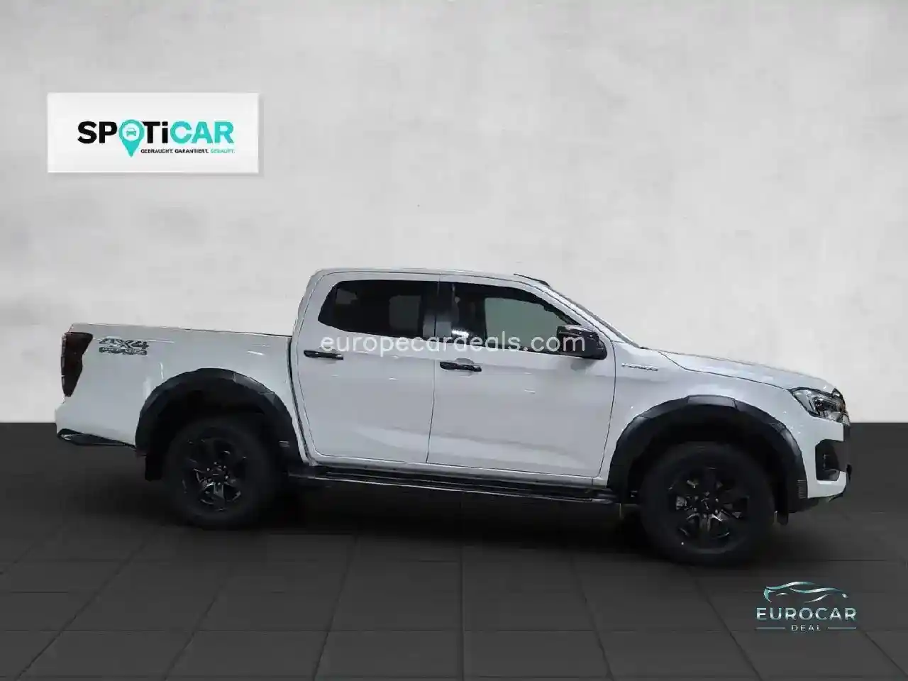 Double Cab 4WD V-CROSS 1.9D 120KW/163PS AT