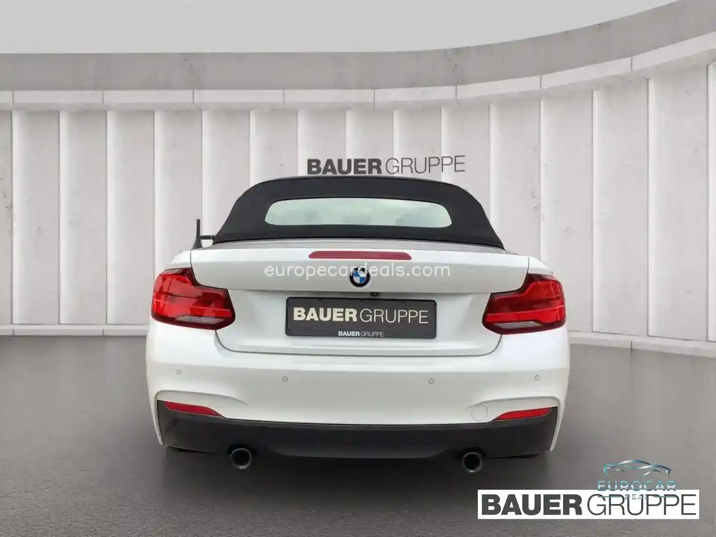 BMW M240i