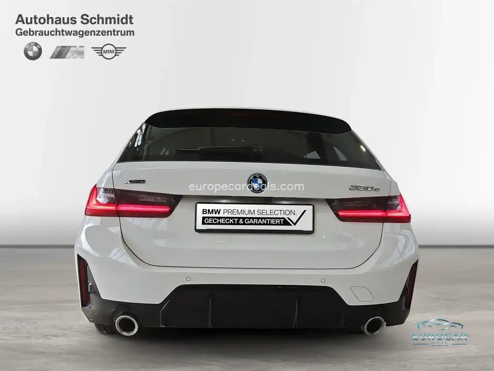 BMW 330