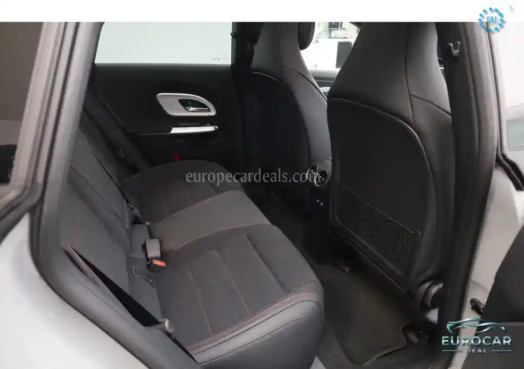 Mercedes-Benz CLA 350