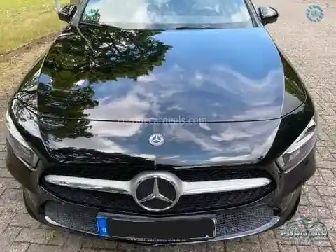 Mercedes-Benz A 220