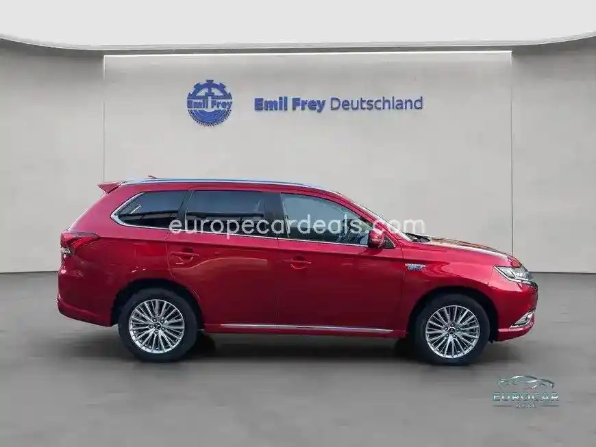 Mitsubishi Plug-in Hybrid Outlander