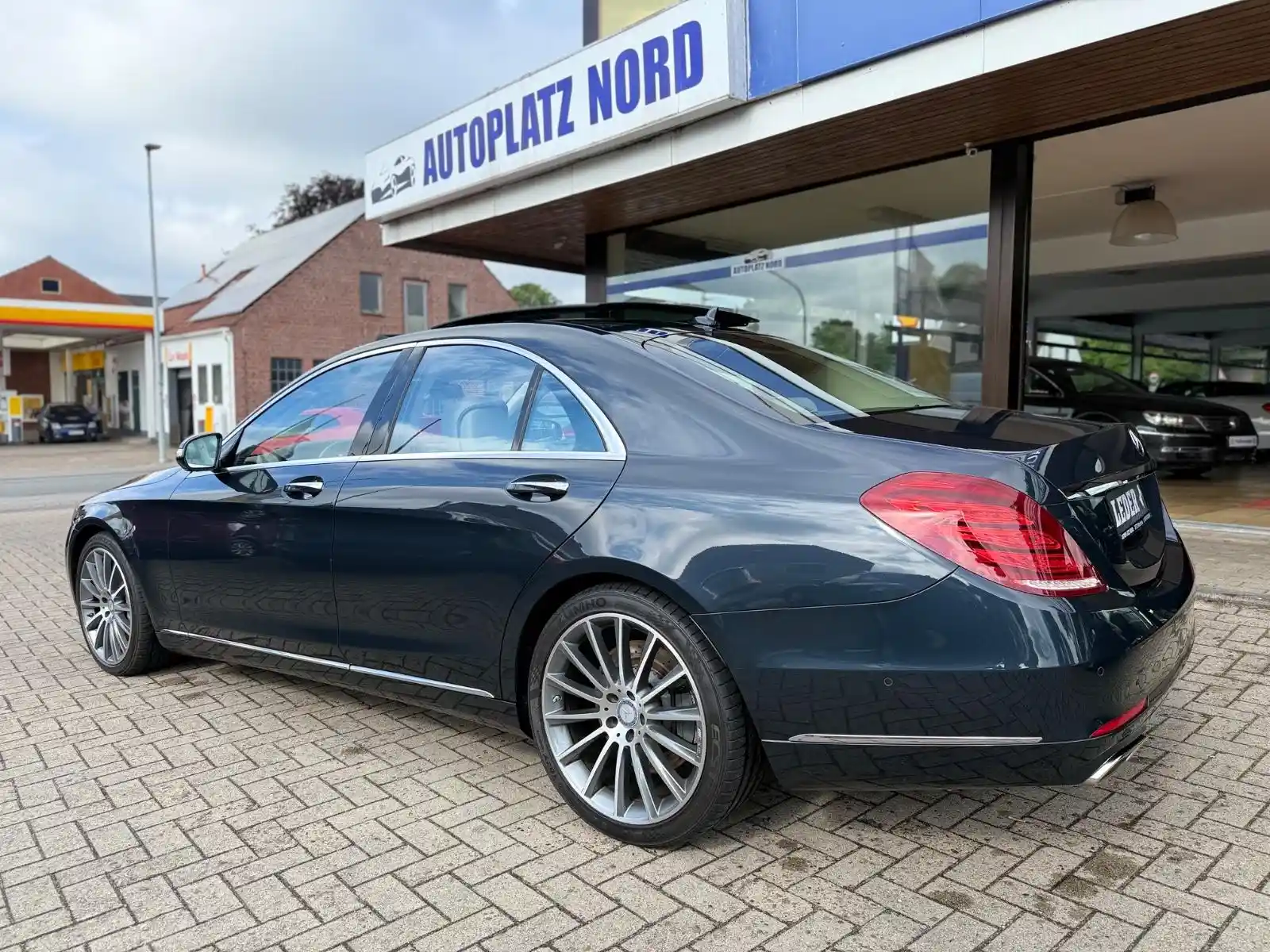 Mercedes-Benz S 500