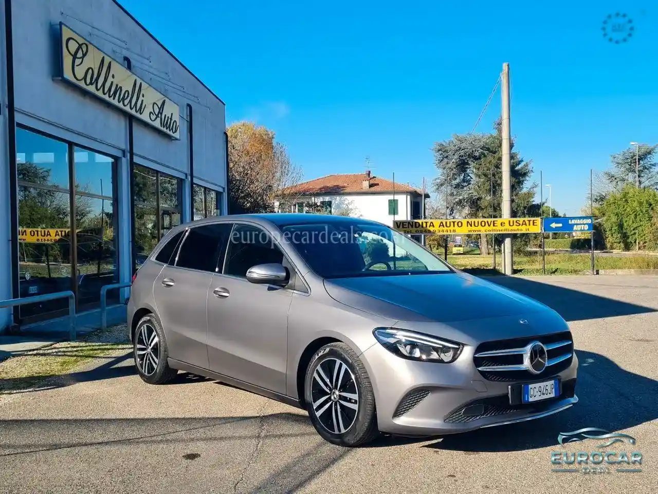 Mercedes-Benz B 180