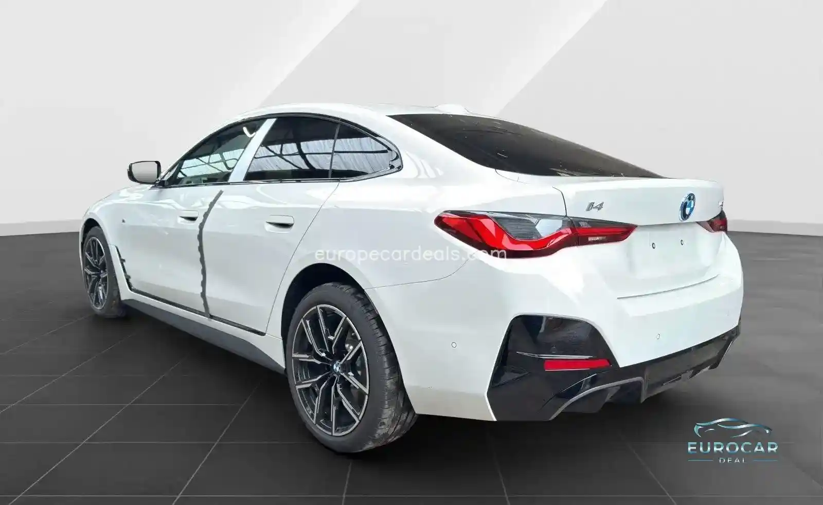 BMW i4