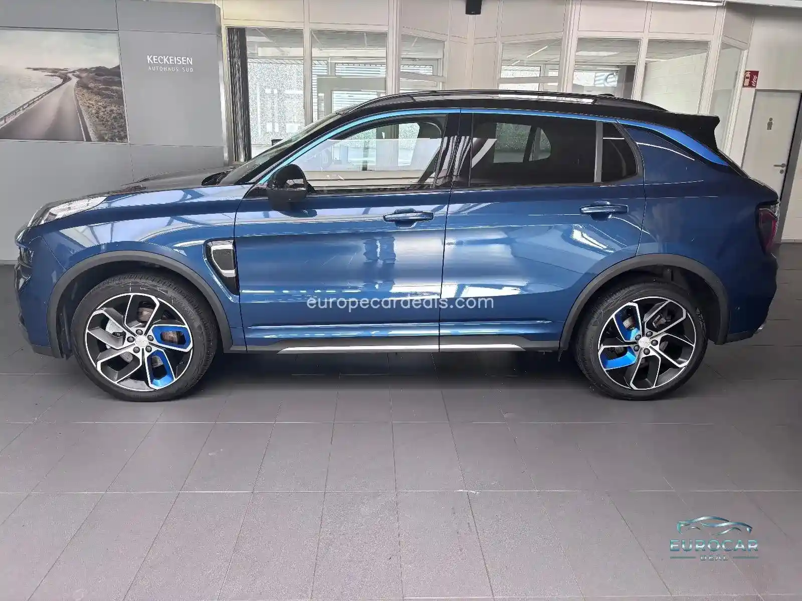 Lynk&Co 01