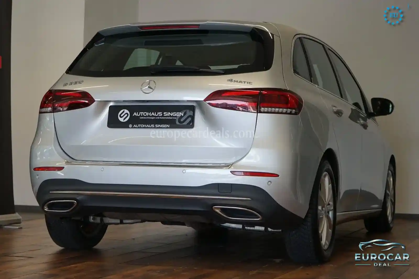 Mercedes-Benz B 220