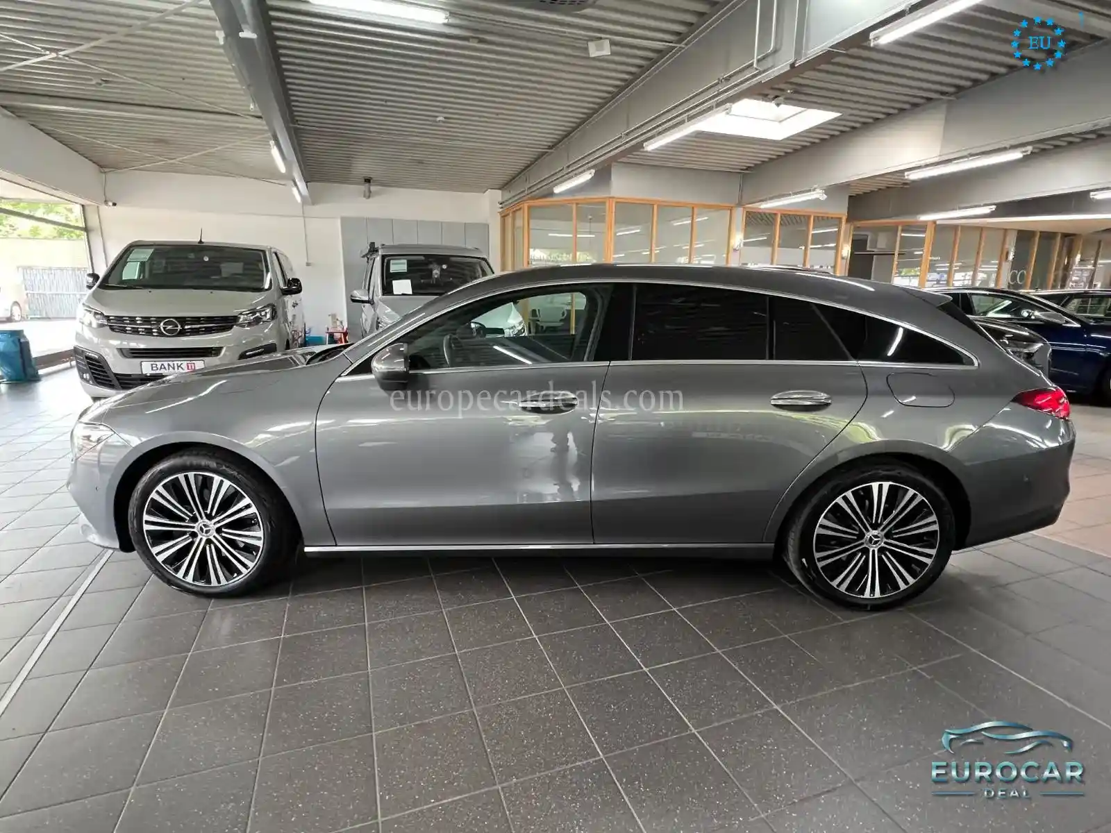 Mercedes-Benz CLA 200 Shooting Brake