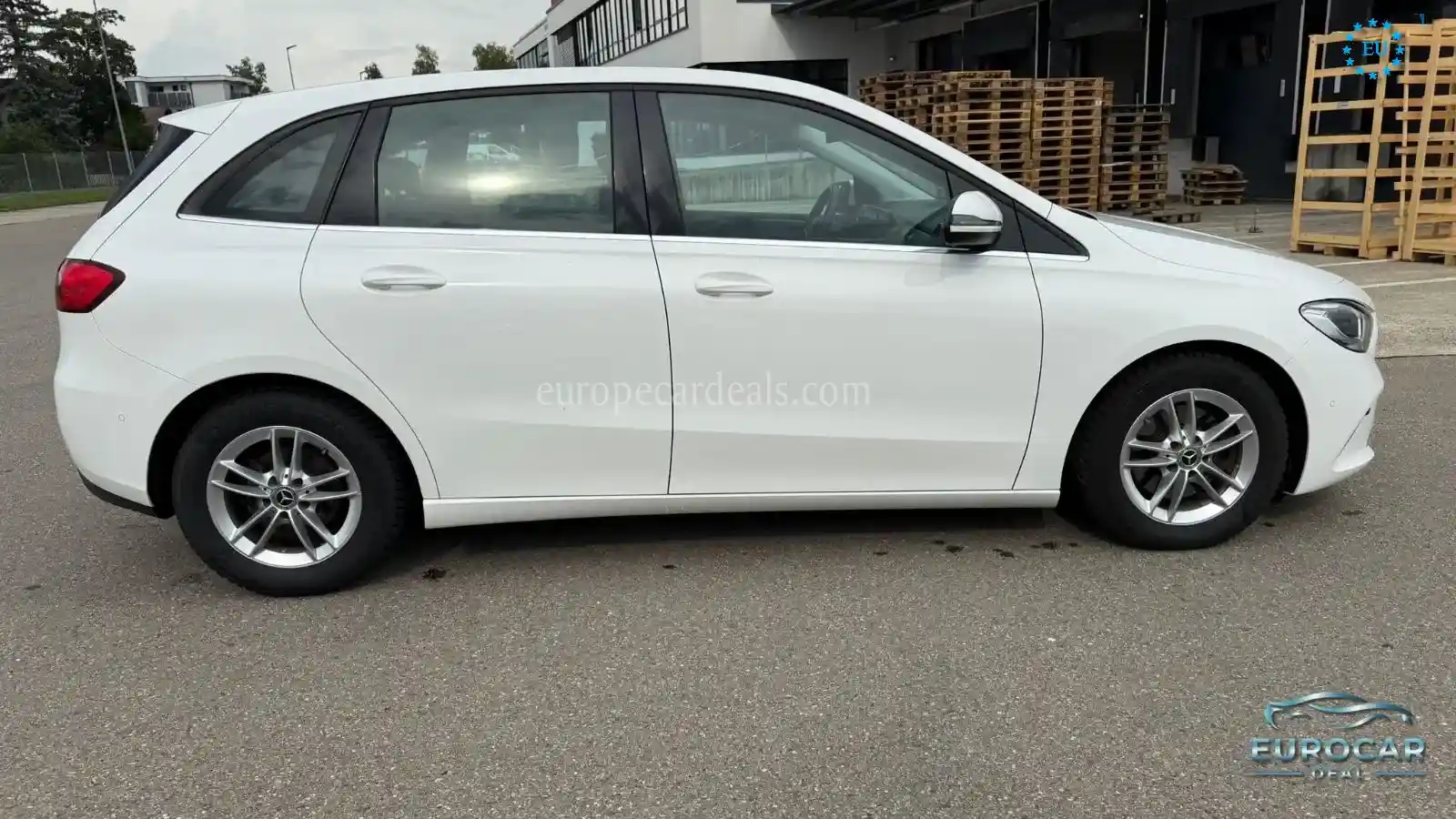 Mercedes-Benz B 200