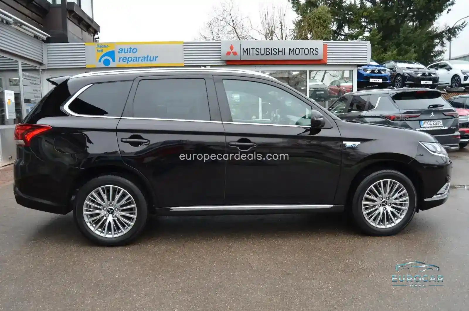 Mitsubishi Plug-in Hybrid Outlander