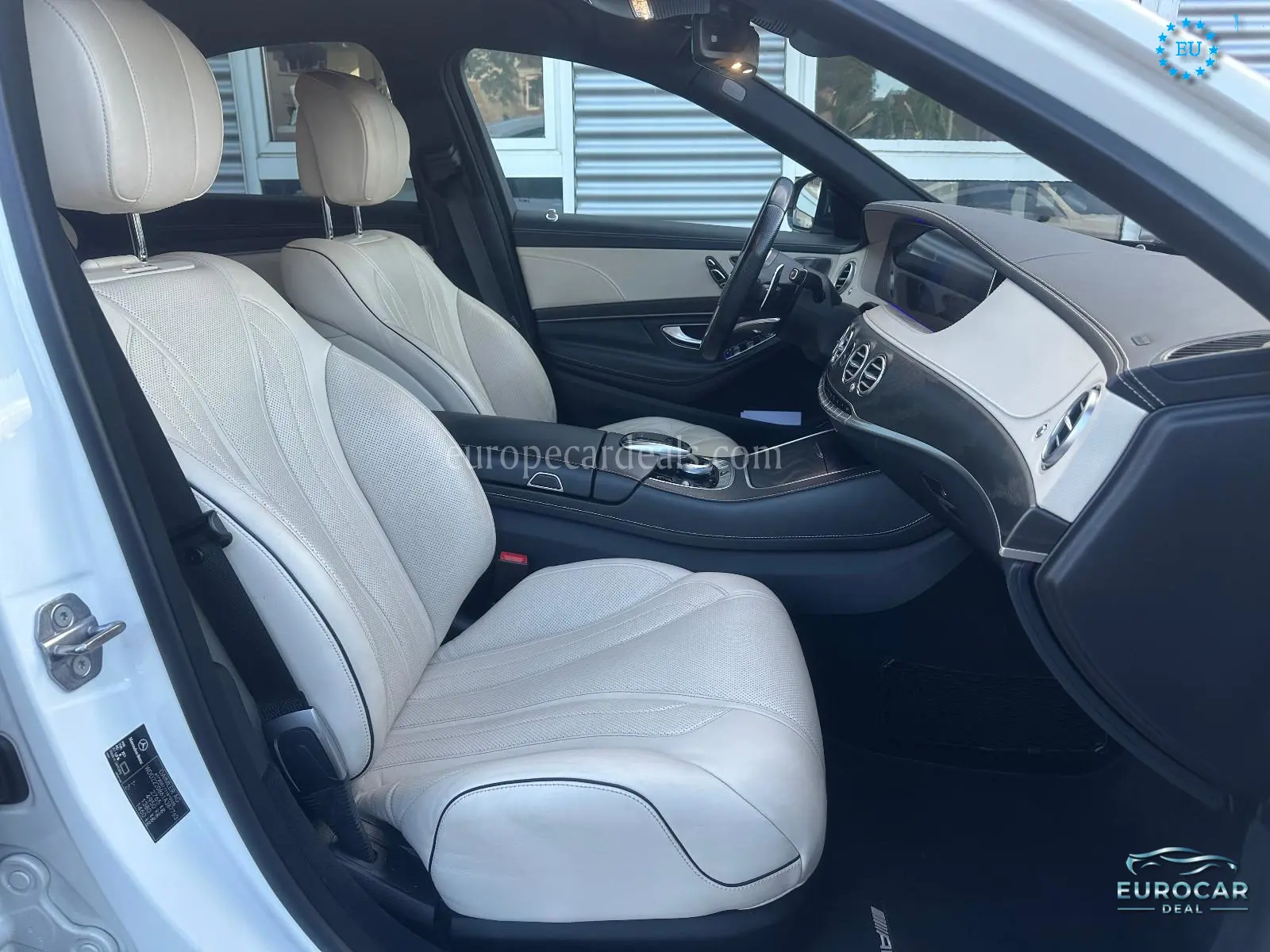 Mercedes-Benz S 560