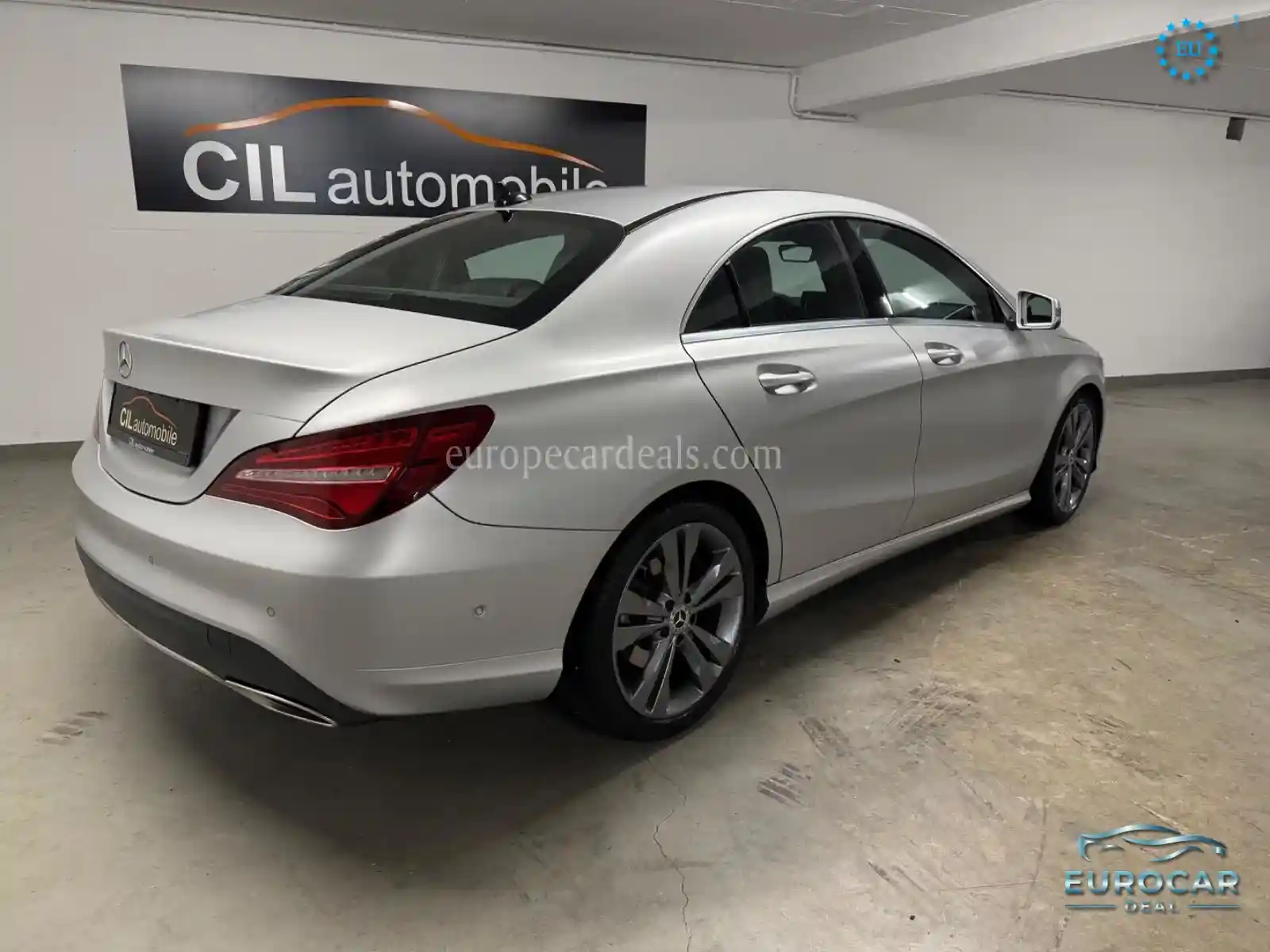 Mercedes-Benz CLA 200