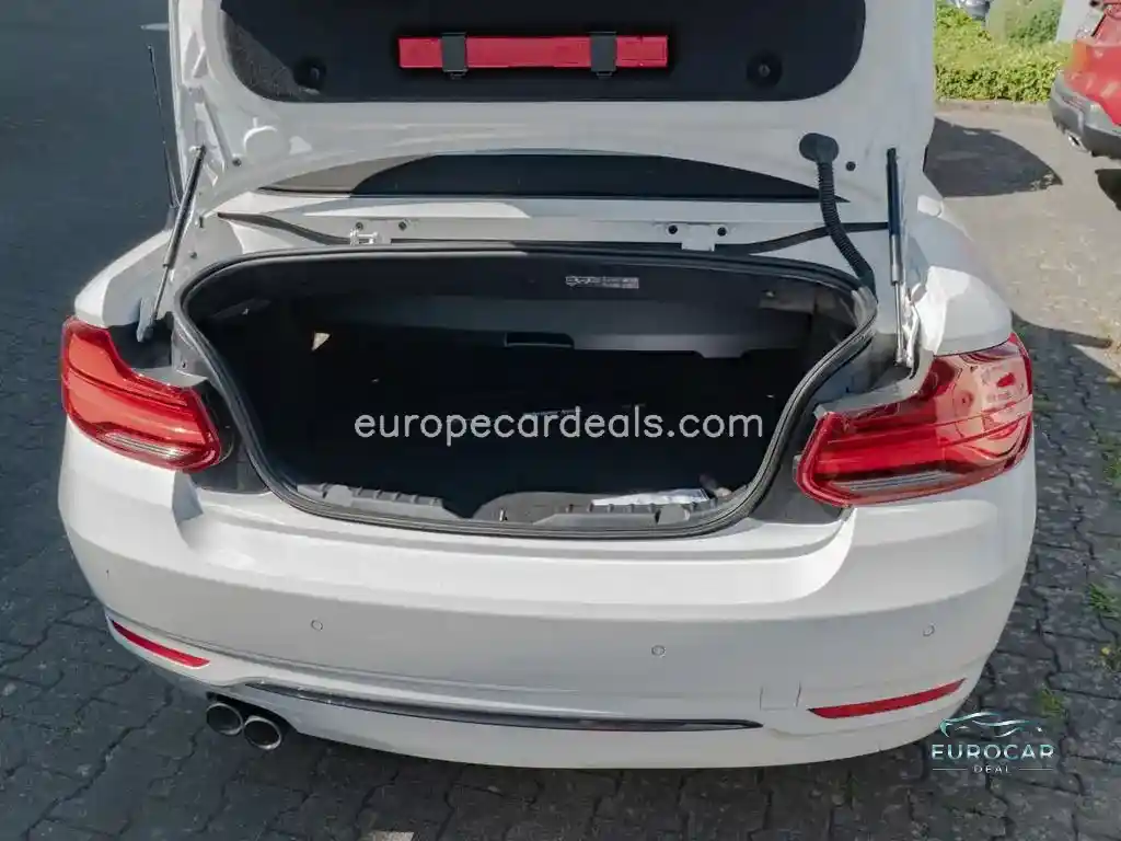 BMW 220