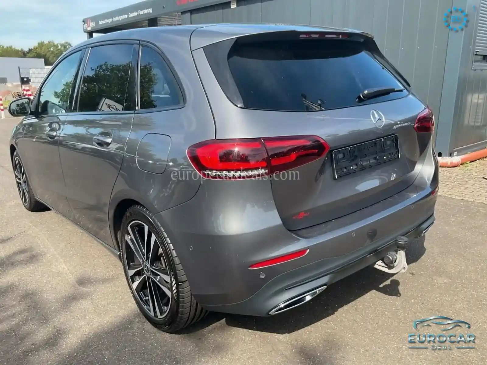 Mercedes-Benz B 200