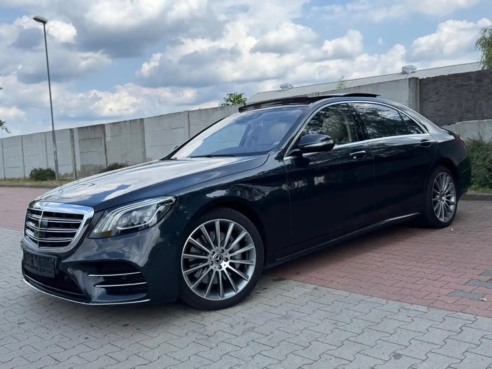 Mercedes-Benz S 500
