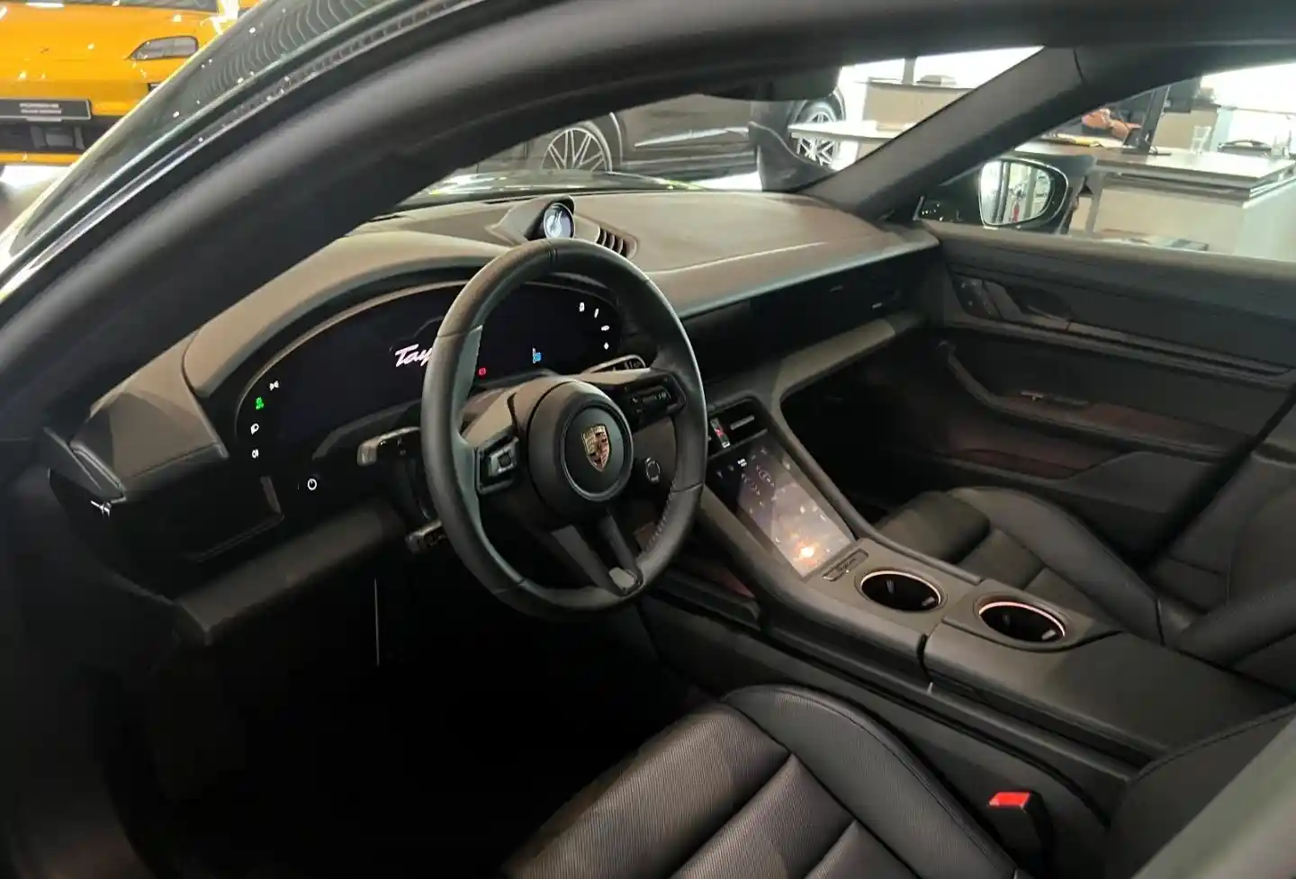 Porsche Taycan