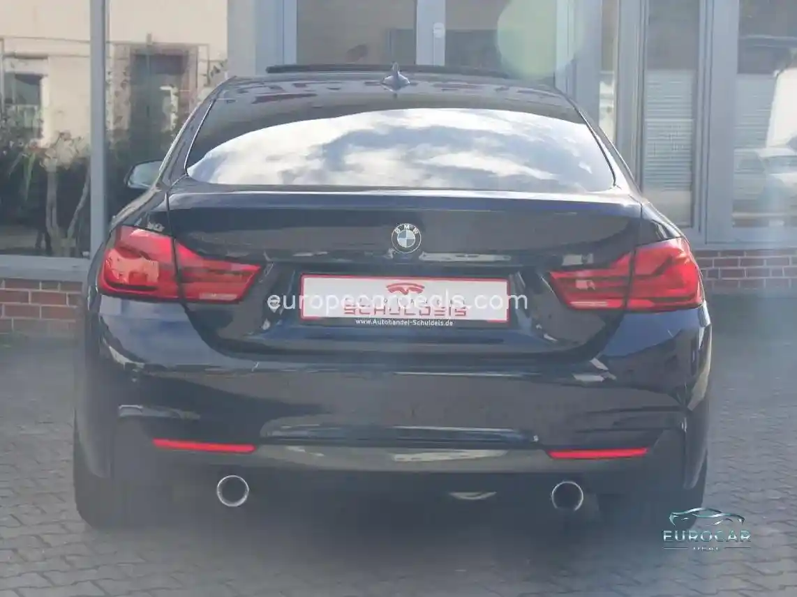 BMW 440