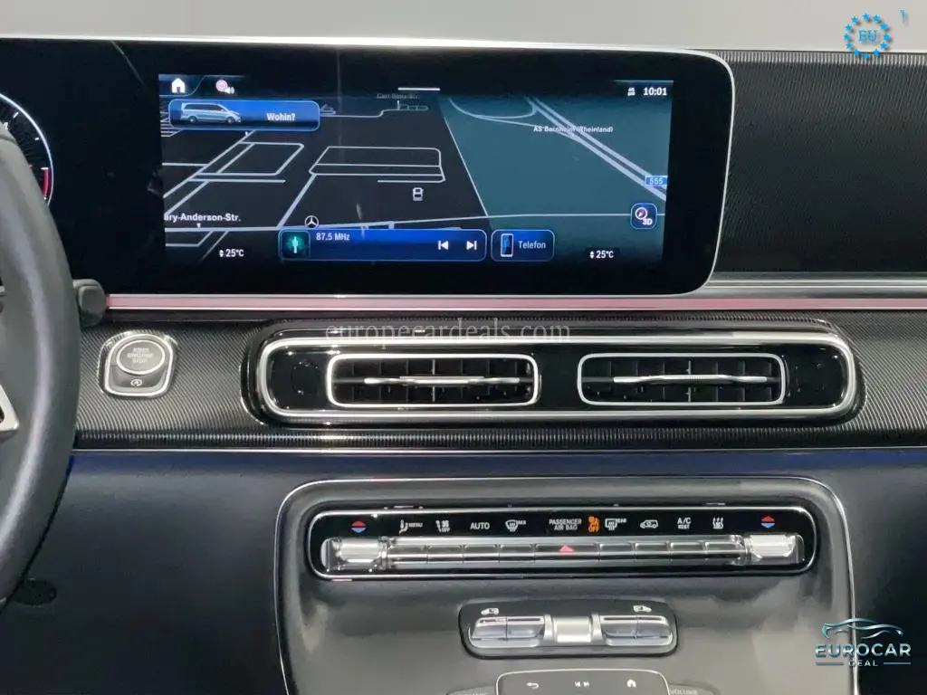 Mercedes-Benz V 220