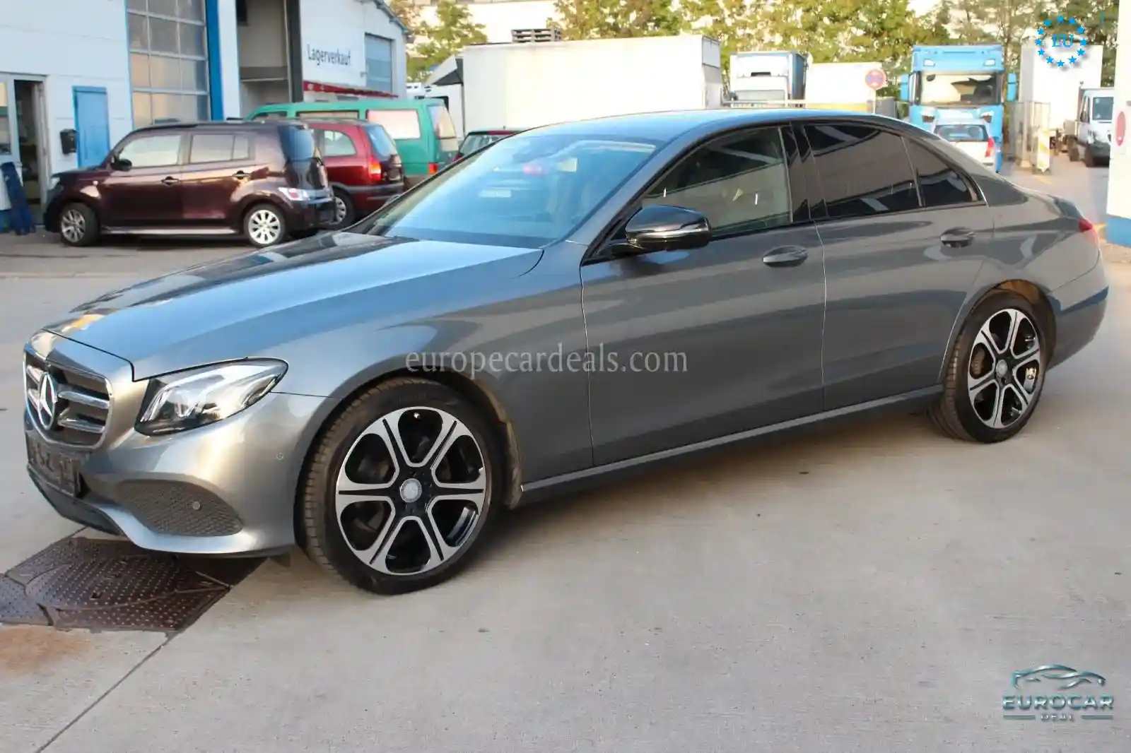 Mercedes-Benz E 220