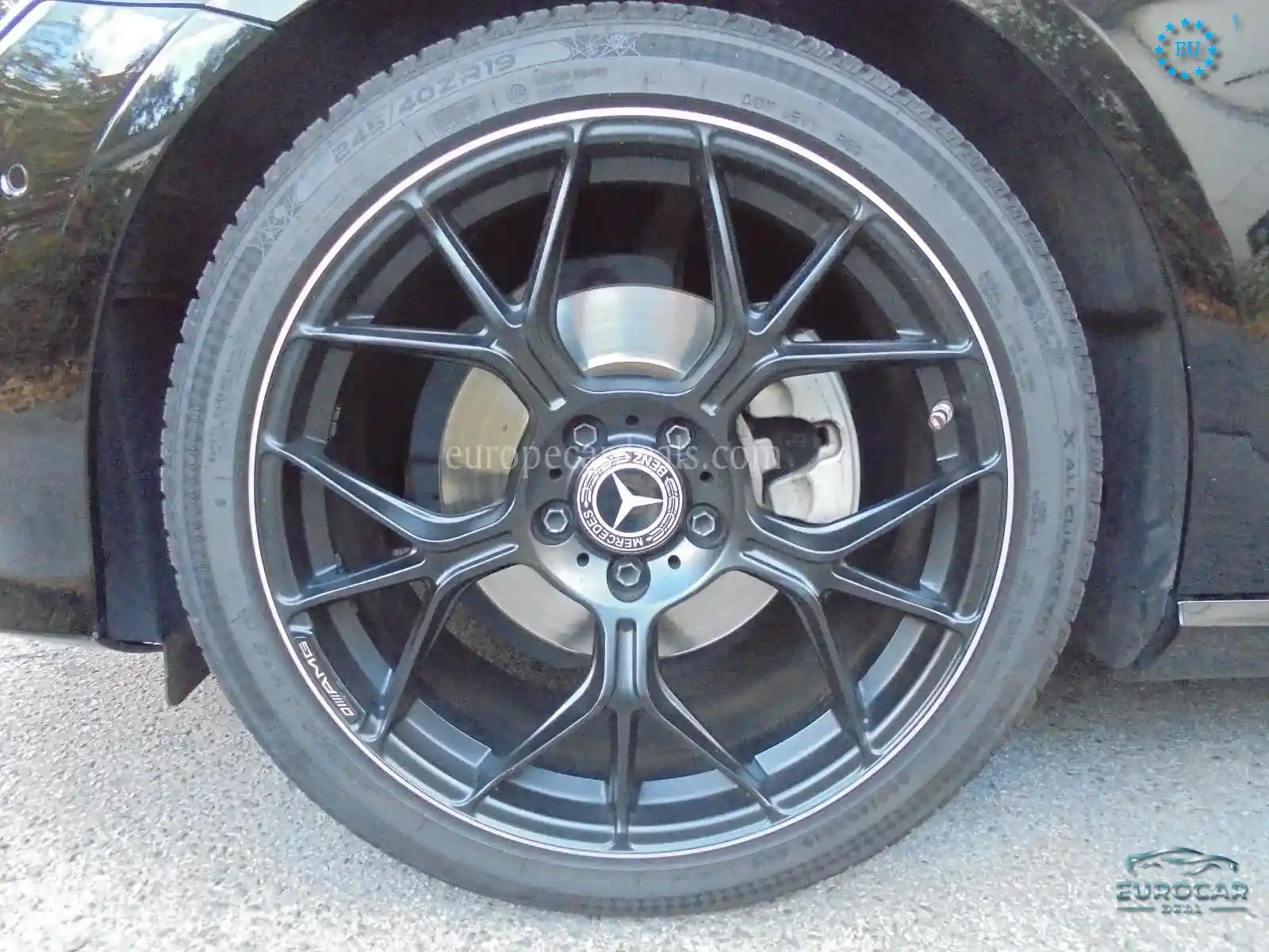 Mercedes-Benz E 200