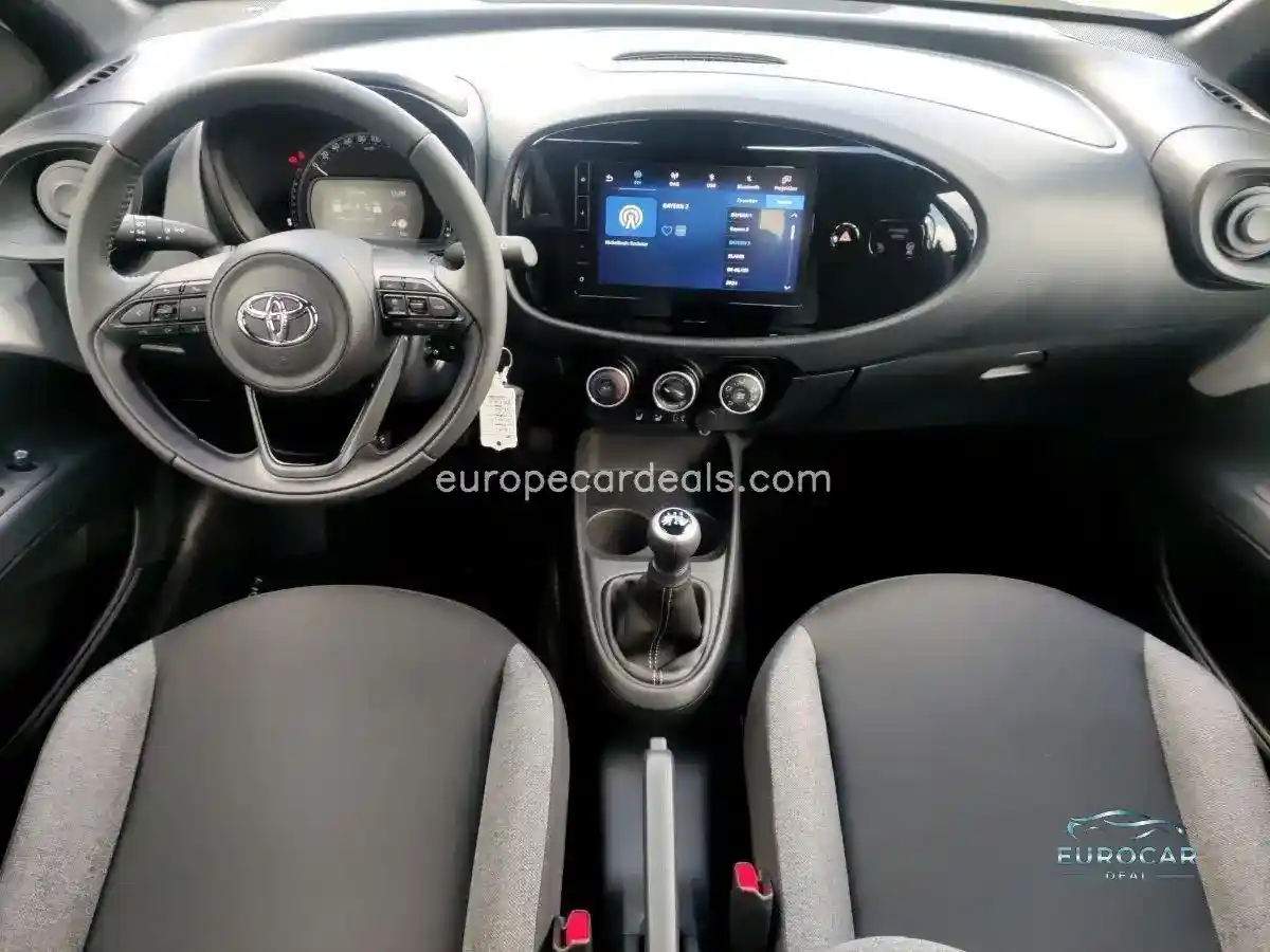 Toyota Aygo (X)