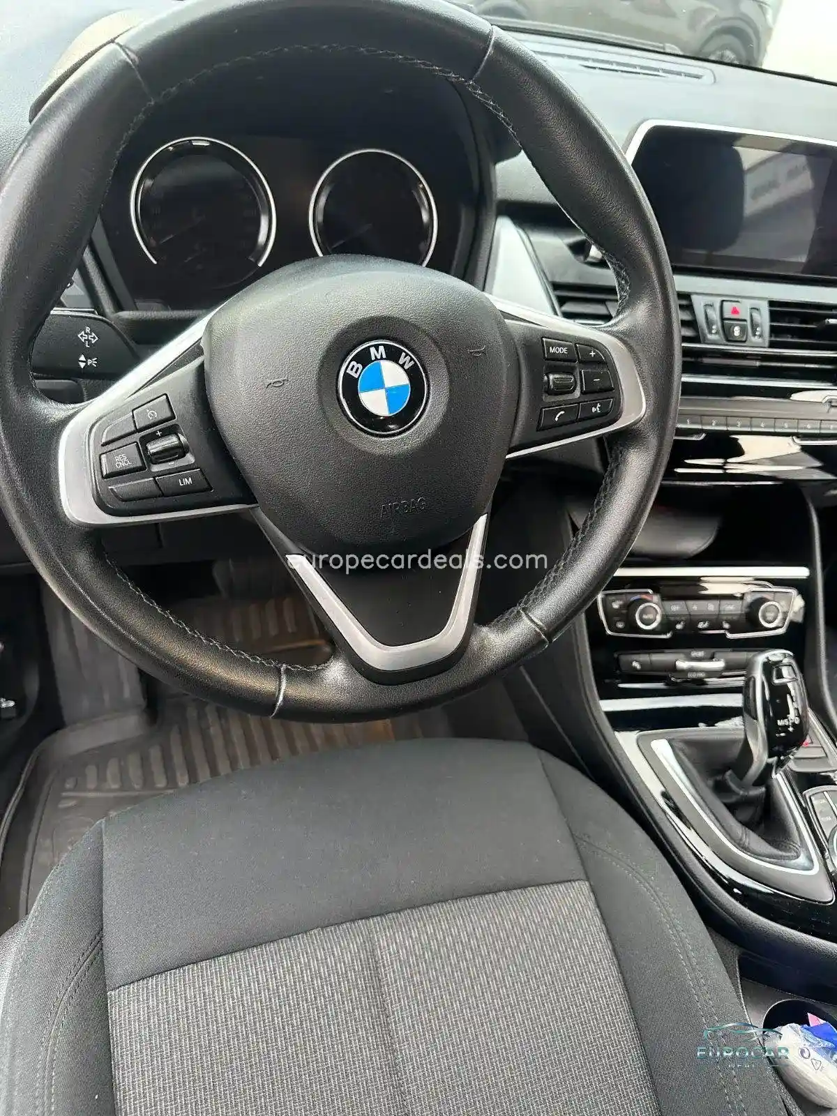 BMW 218