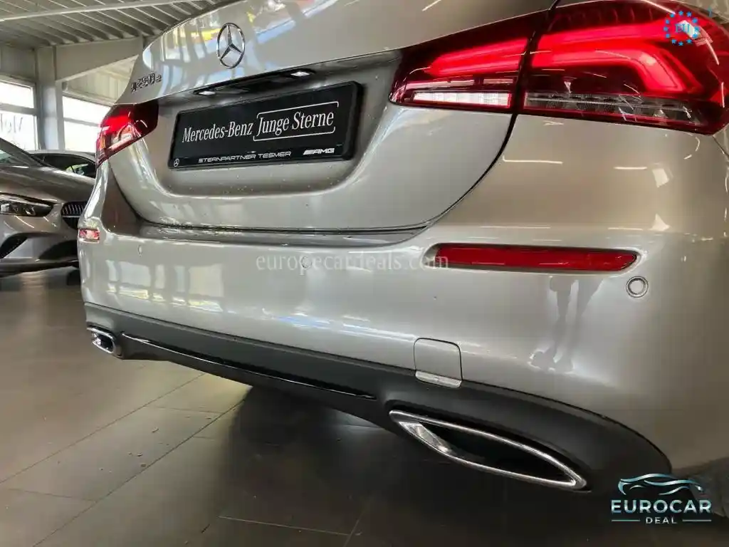 Mercedes-Benz A 250
