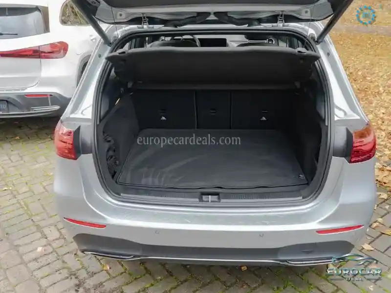 Mercedes-Benz B 220