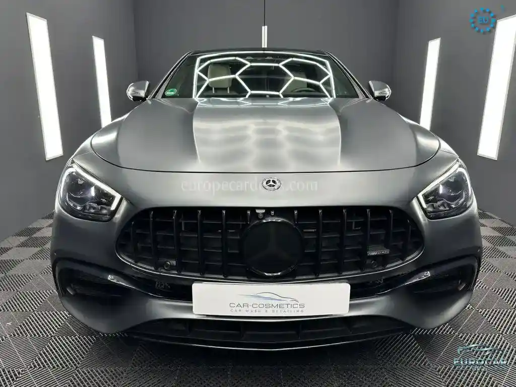 Mercedes-Benz E 63 AMG