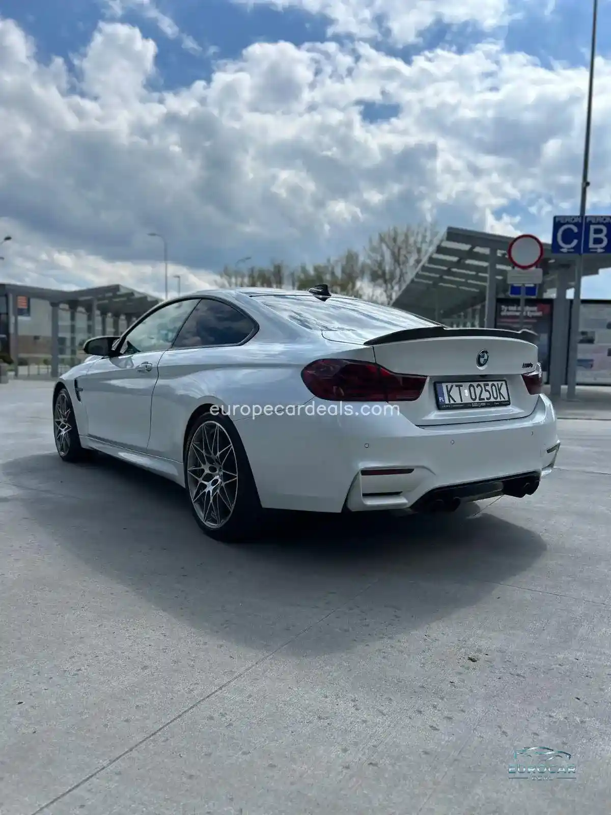 BMW M4