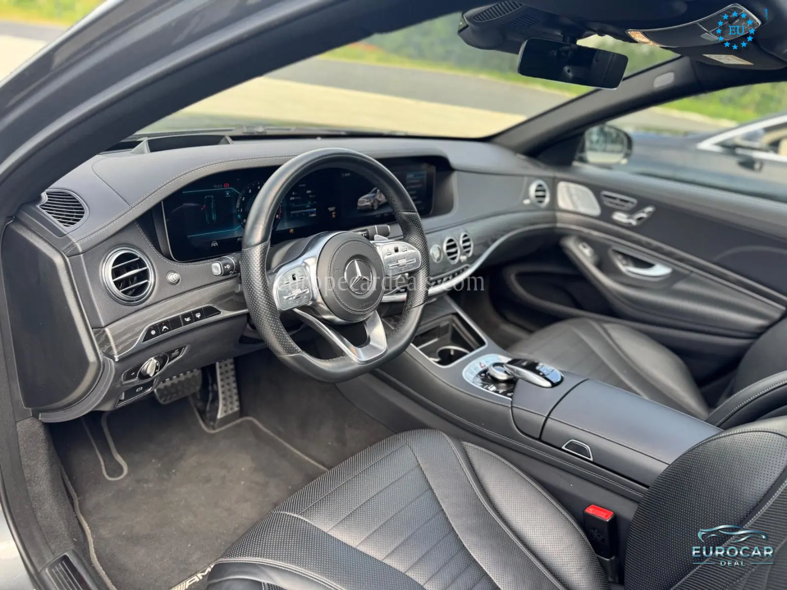 Mercedes-Benz S 560