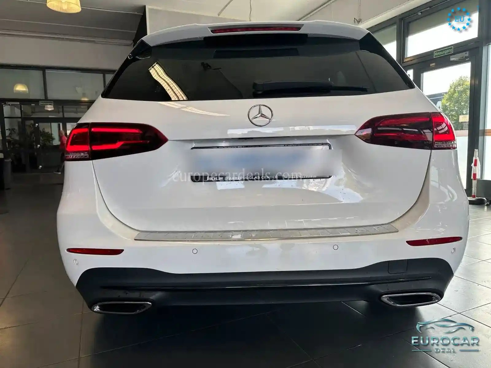 Mercedes-Benz B 220