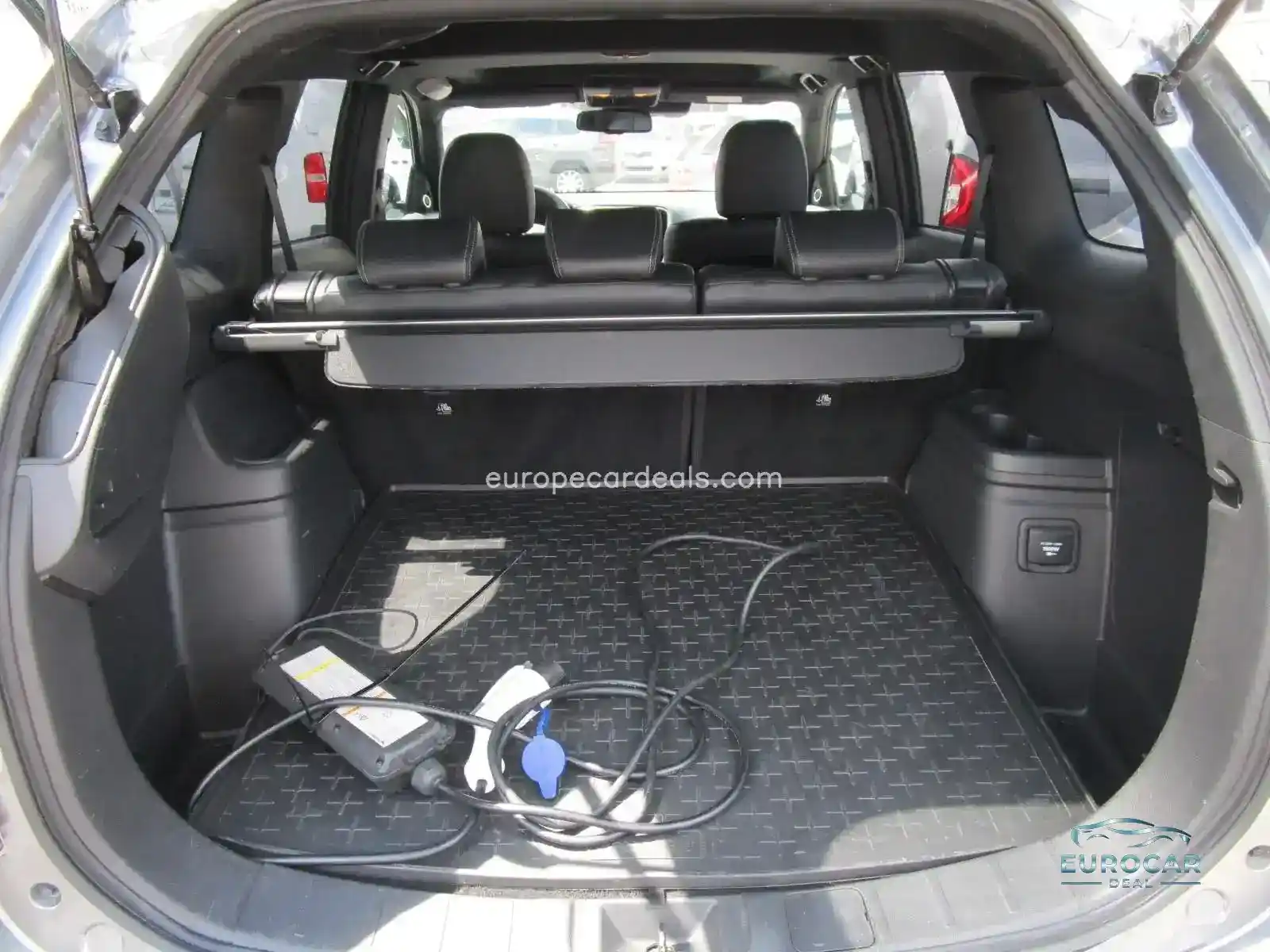 Mitsubishi Plug-in Hybrid Outlander
