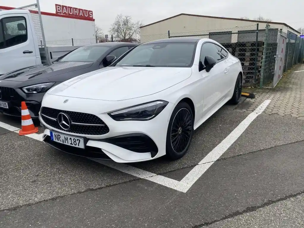 Mercedes-Benz CLE 180